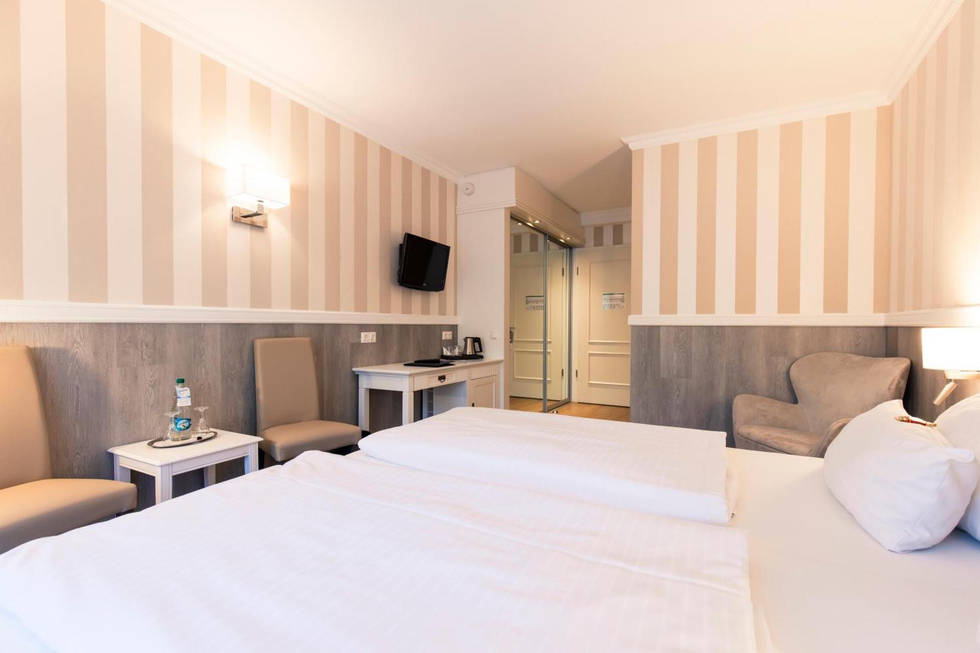 Resort Hotel IV Jahreszeiten Zingst Dış mekan fotoğraf